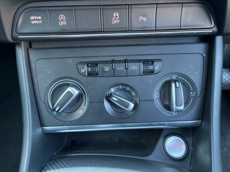 2016 Audi Q3 - thumbnail 17