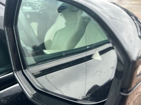 2024 BMW 5 Series - thumbnail 9