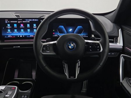 2025 BMW X1 - thumbnail 5