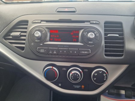 2016 Kia Picanto - thumbnail 11