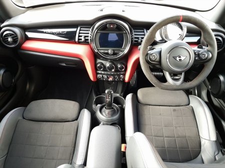 2022 MINI Hatch Paddy Hopkirk Edition €36,995