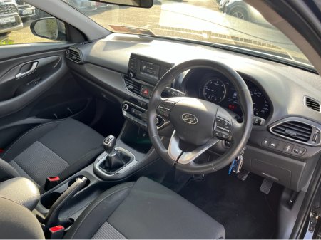 2017 Hyundai i30 - thumbnail 13