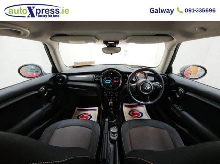 2017 MINI Cooper D - thumbnail 2