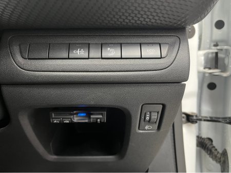 2017 Peugeot 2008 €12950 2017 PEUGEOT 2008 GTI 1.2 AUTOMATIC / CRUISE CONTROL AND MORE €12,950 thumbnail