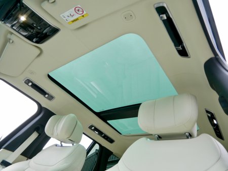 2025 Land Rover Range Rover SWB 3.0 I6 PHEV Autobiography €159,950 thumbnail