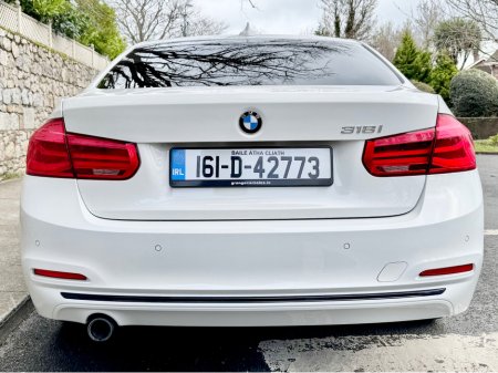 2016 BMW 3 Series - thumbnail 11