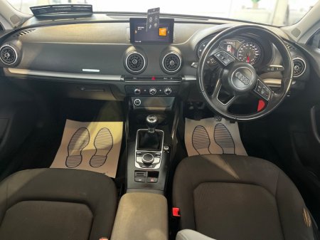 2018 Audi A3 - thumbnail 12