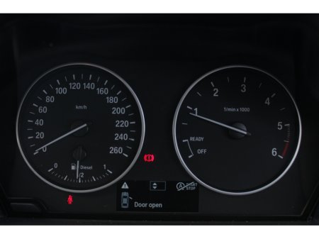 2015 BMW 1 Series - thumbnail 12