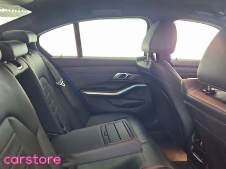 2019 BMW 3 Series - thumbnail 10