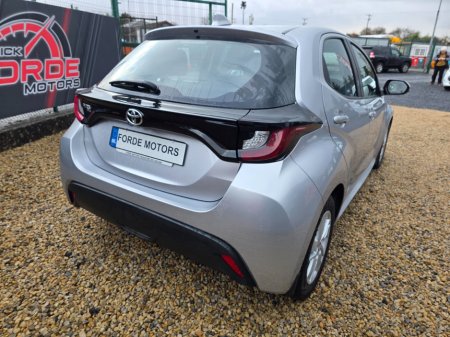 2022 Toyota Yaris 1.0 5Dr Luna €13,950 thumbnail