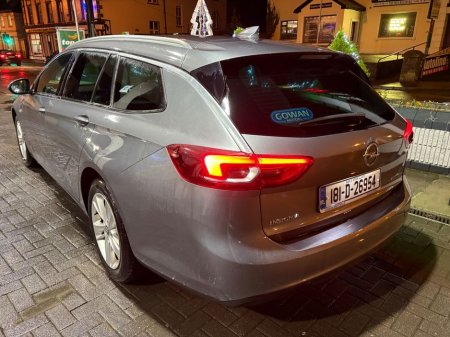 2018 Opel Insignia 1.6 CDTi 136 SRi Sports Tourer €12,990