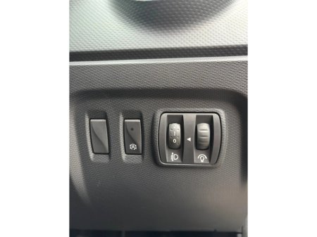 2014 Renault Captur TCe 90 S&S LIFE €7,000 thumbnail