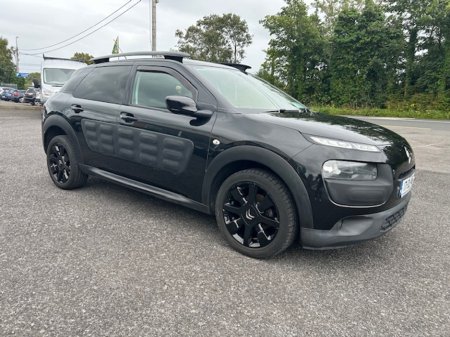 2017 Citroen C4 Cactus BLUE HDI 100 SS FEEL ETG6 4 4DR