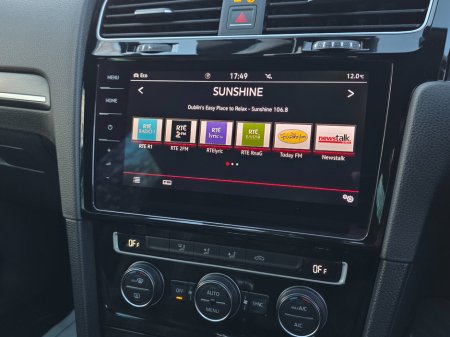 2017 Volkswagen Golf - thumbnail 25