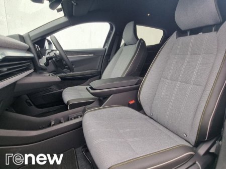 2025 Renault Megane TECHNO 60 KWH GSR2 €33,950