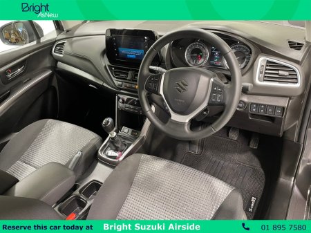 2024 Suzuki SX4 S-Cross Motion 1.4 Manual Hybrid (now with up to a 10 year warranty) €27,925 thumbnail