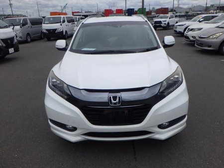 2015 Honda Vezel Hybrid Z €14,350 thumbnail