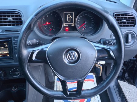 2015 Volkswagen Polo TRENDLINE 1.0 60HP MANUAL 5SPEED 5DR €10,950 thumbnail