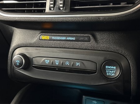 2023 Ford Focus TITANIUM 1.0T**MULTIFUNCTIONAL STEERING WHEEL**TOUCH SCREEN MEDIA DISPLAY**APPLE CARPLAY**BLACK CLOTH INTERIOR**SATNAV**KEYLESS START**BLACK CLOTH INTERIOR**FINANCE AVAILABLE** €23,495 thumbnail