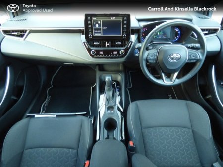 2022 Toyota Corolla Hybrid Luna HB €24,950 thumbnail