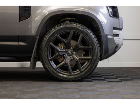 2022 Land Rover Defender - thumbnail 7