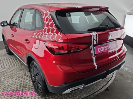 2025 MG ZS Essence HEV €30,880 thumbnail