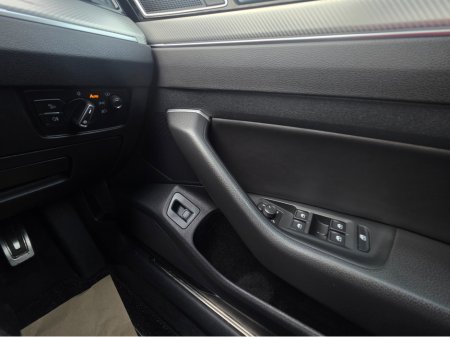 2018 Volkswagen Arteon 2.0 TSI R LINE EDITION 4 MOTION 280BHP - VIRTUAL DASH- FULL LEATHER HEATED ELECTRIC SEATS - SAT NAV - CARPLAY ANDROIDAUTO - BLIND SPORT - 360 PARKING SENSORS  - SELF PARKING ASSIST - 360 CAMER €27,950 thumbnail