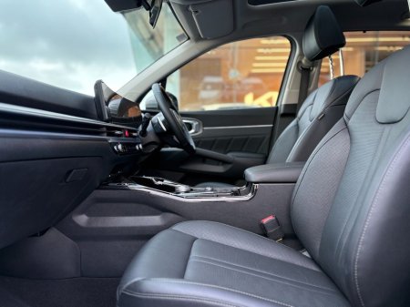 2024 Kia Sorento 2.2 Diesel ( 7 seats ) €54,995 thumbnail