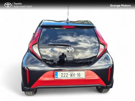 2022 Toyota Aygo X 1.0LTR PETROL DESIGN*LOW MILEAGE* €16,950 thumbnail