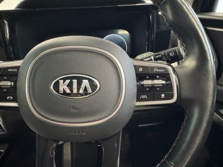 2021 Kia Sorento - thumbnail 17