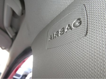 2012 Ford Focus - thumbnail 19