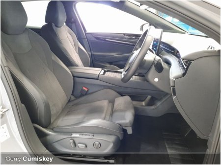 2025 Volkswagen ID.7 - thumbnail 8