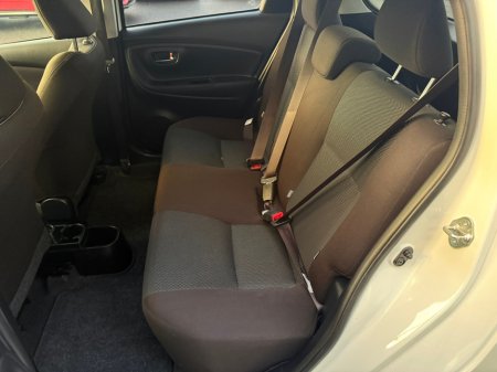 2020 Toyota Yaris  €13,290 thumbnail