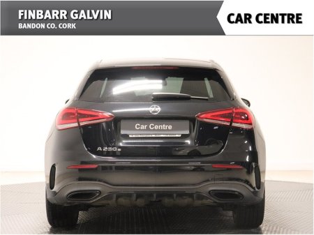 2021 Mercedes-Benz A Class A 250 A/T AMG Line €26,950 thumbnail