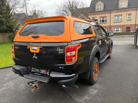 2018 Mitsubishi L200 - thumbnail 11