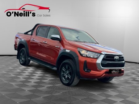 2022 Toyota Hilux 2.4 SR5 DOUBLE CAB 4DR #296 €34,999