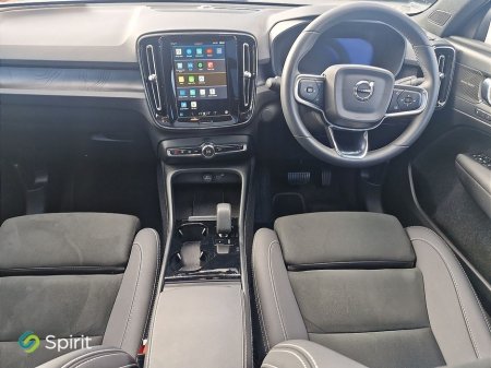 2025 Volvo EX40 - photo 4