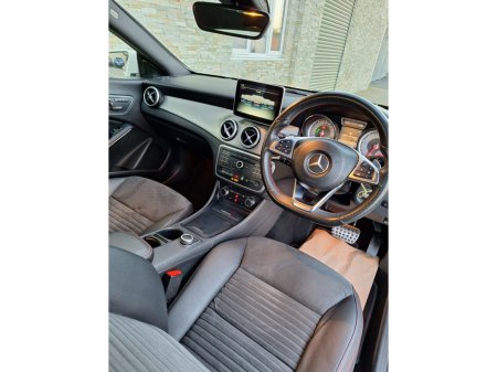 2015 Mercedes-Benz CLA Class - thumbnail 18