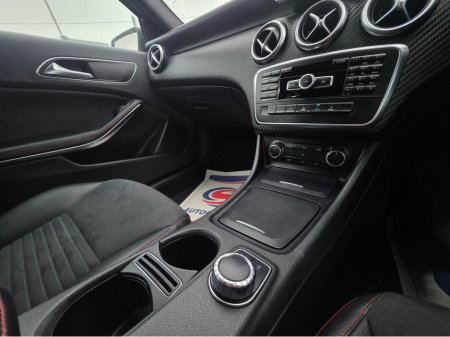 2013 Mercedes-Benz A Class ( 132 REG A180 AMG LINE  HALF LEATHER SEATS  / HI SPEC / SYSTEM LOW ROAD TAX BAND / SIMI DEALER €13,450 thumbnail