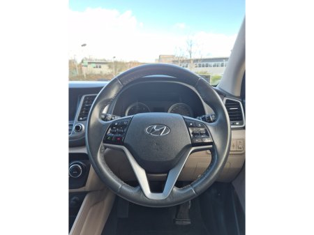 2017 Hyundai Tucson - thumbnail 13