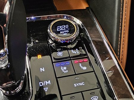 2022 Bentley Flying Spur V6 Hybrid Auto // Racing Green €164,950 thumbnail