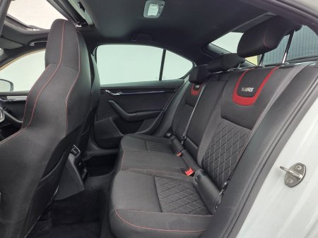 2017 Skoda Octavia - thumbnail 11