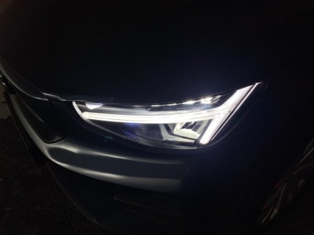 2026 Volvo EC40 - thumbnail 17