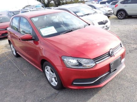 2016 Volkswagen Polo 1.2 TSI AUTOMATIC €11,450 thumbnail