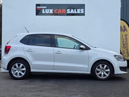 2013 Volkswagen Polo - thumbnail 2