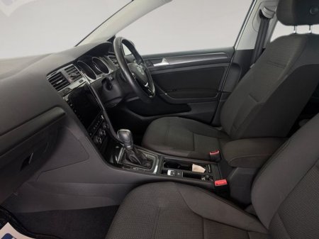 2018 Volkswagen Golf - thumbnail 17