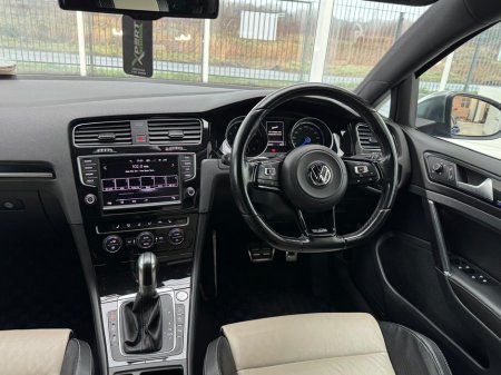 2015 Volkswagen Golf R 2.0 Launch Edition €23,950 thumbnail