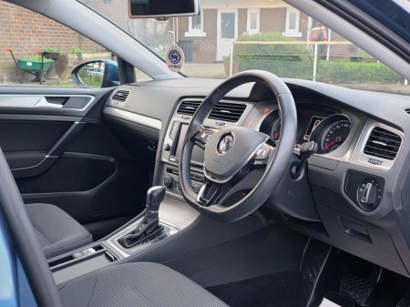 2016 Volkswagen Golf 1.2 TSI DSG 5DR 110HP Comfortline €13,990 thumbnail