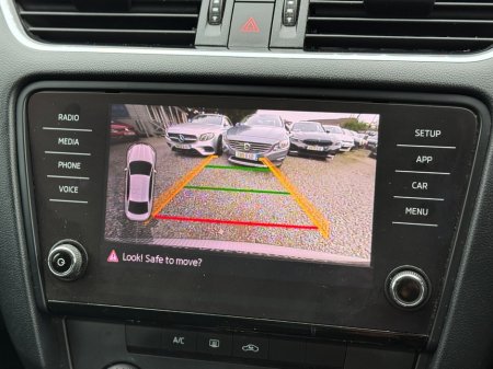 2017 Skoda Octavia - thumbnail 27