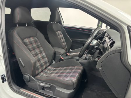2013 Volkswagen Golf VOLKSWAGEN GOLF GTI 2.0 TSI MANUAL 6SPEED FWD 220BHP 3DR*TARTAN SEATS*AUTO HOLD HANDBRAKE*TRADE INS AVAILABLE* €15,950 thumbnail